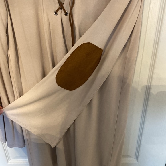 EUC Tasha Polizzi long bell sleeve dress-suede laced front. Size medium. - Picture 3 of 5